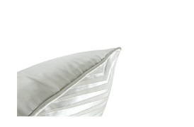 Vinnie Cushion