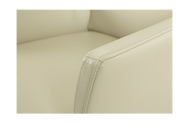 Daydream Carver Chair