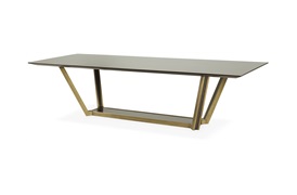 Elizabeth Table