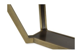 Elizabeth Table