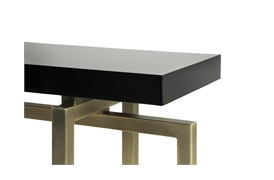Charlotte Console