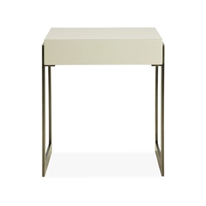 Nino Bedside