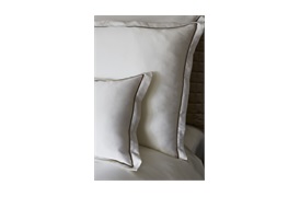 Boston Silk Bed linen             by Gingerlily