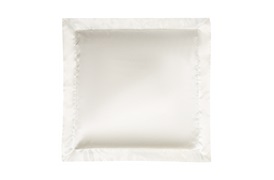 Ivory Silk Bed linen       by Gingerlily