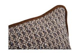 Casato Lumber Cushion