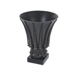 Coral Vase                       By Eichholtz