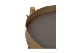 Teseo SideTables