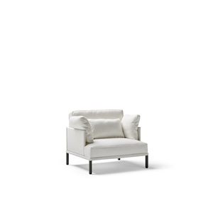 Long Island  Armchair    by Point