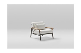City Armchair    by Point