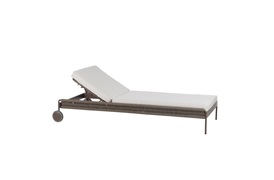 Weave Sunbed    by Point