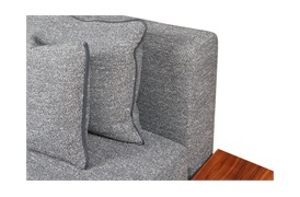 Massimo Corner Composition