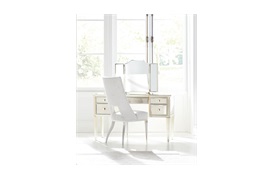Classic Mirror & Dressing Table