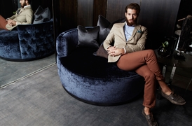 Oscar Love Seat