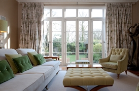 Living Room - 04
