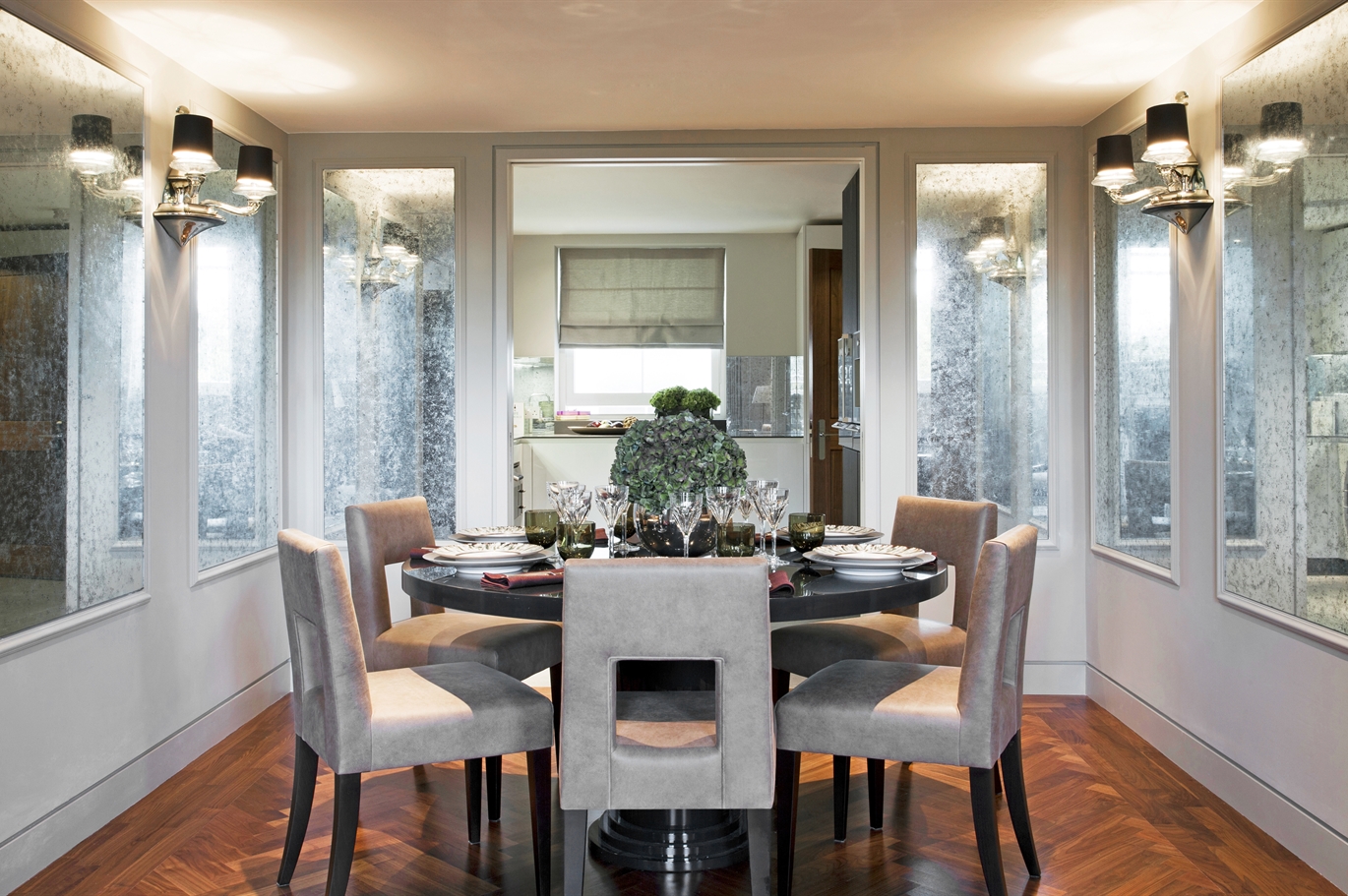 Dining Room - 03