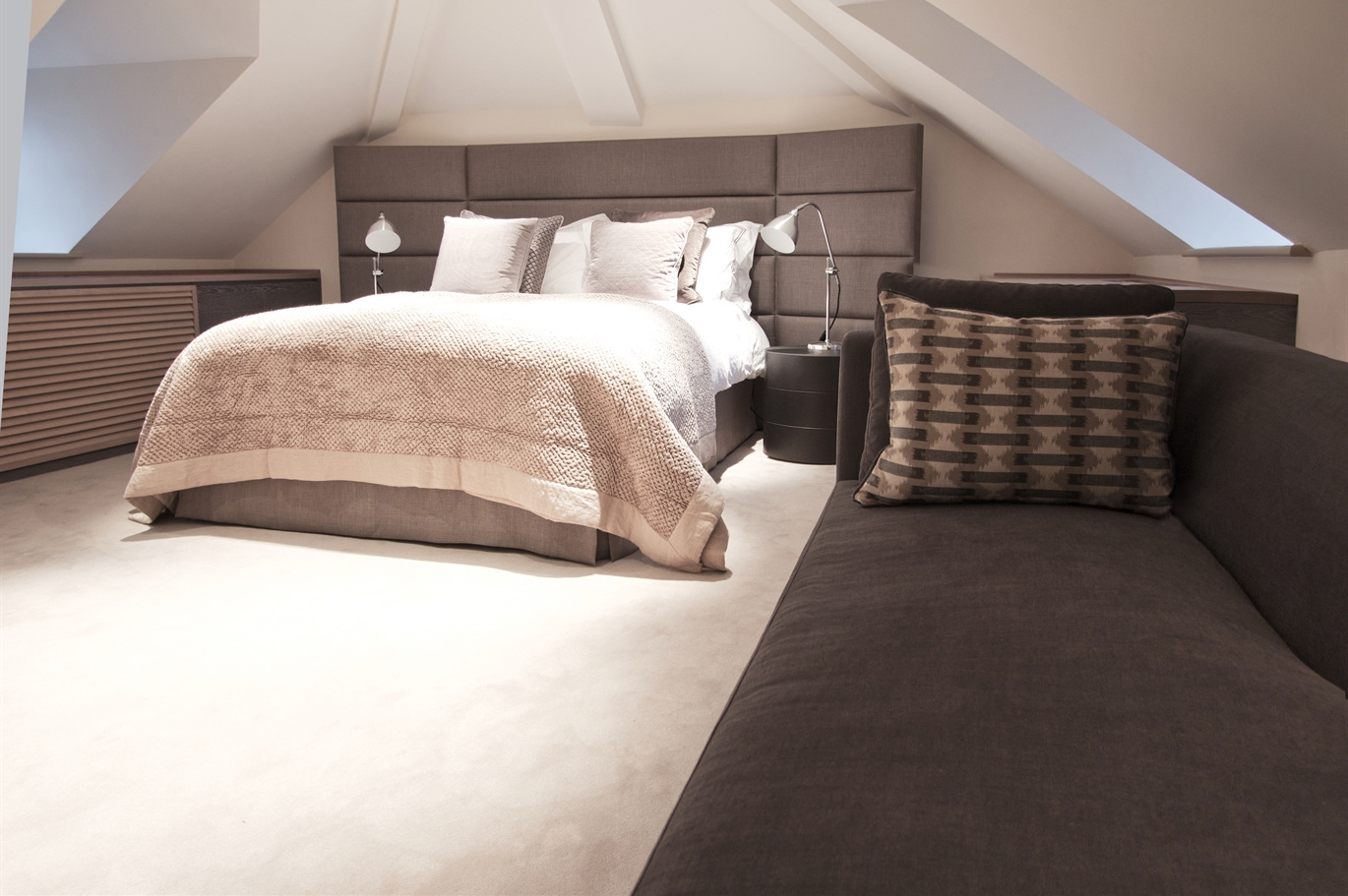 Bedroom - 06