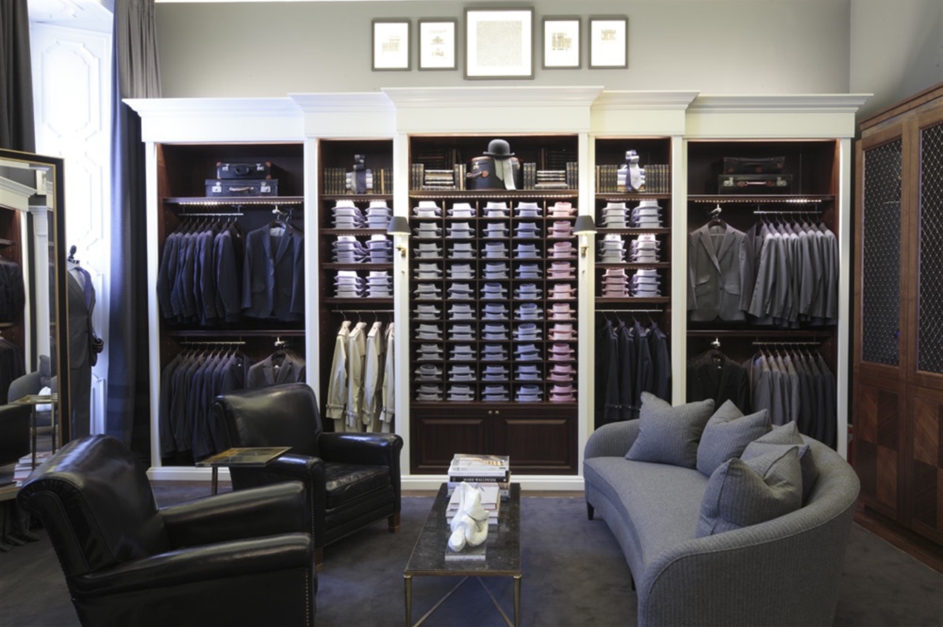 Retail Showroom - 01