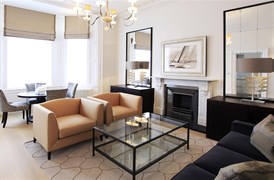 Living Room - 09