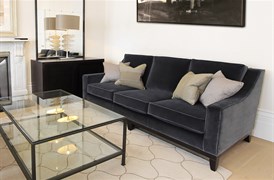 Living Room - 09