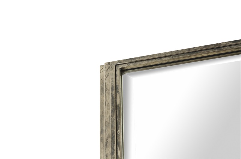 Revolution Mirror