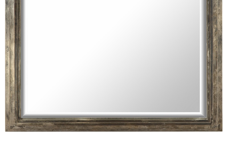 Revolution Mirror