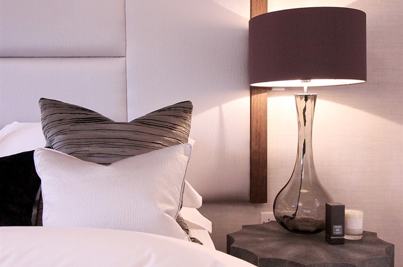 Sophia Table Lamp Smoke