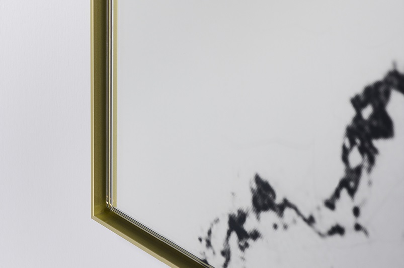 Graphicial print on clear glass