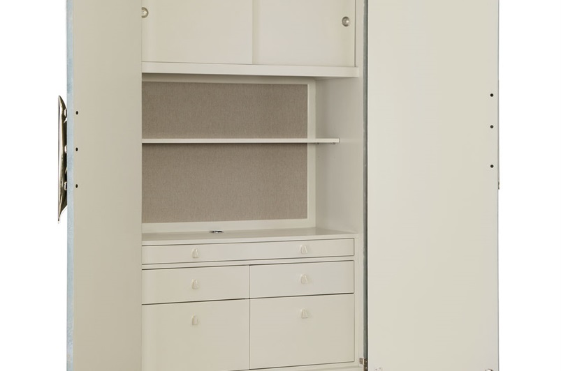 Classic Cabinet