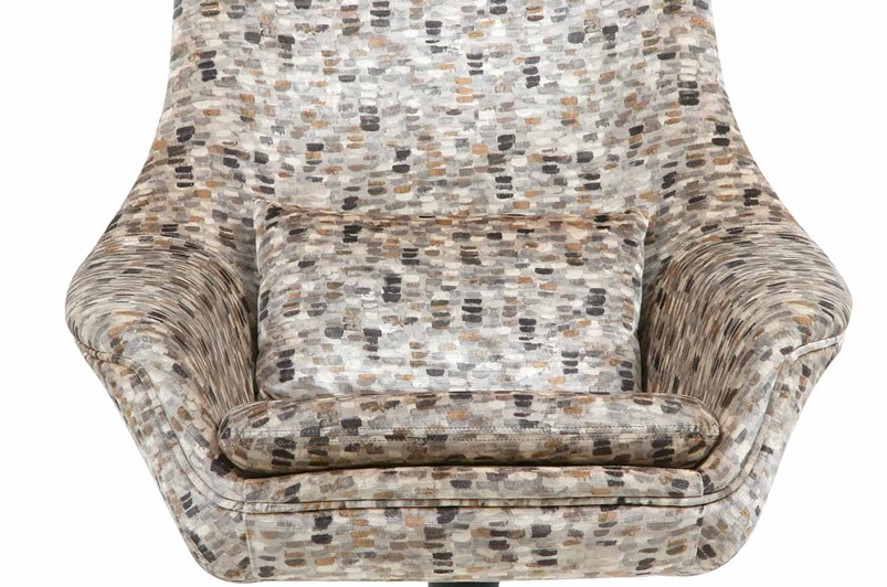 Brass Effect / Fabric: Murano Quartz 7715/05