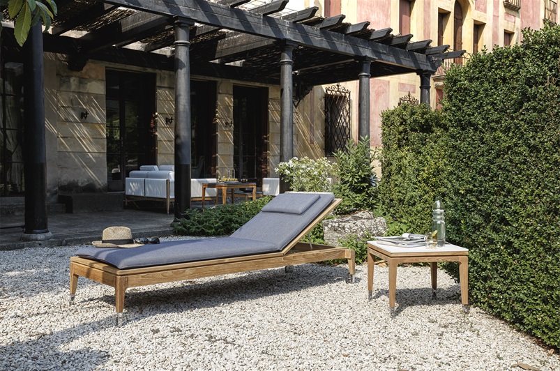 Chaise - Teak Wood /Polished Steel