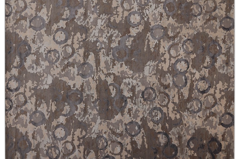 Medium Gray/Antique White