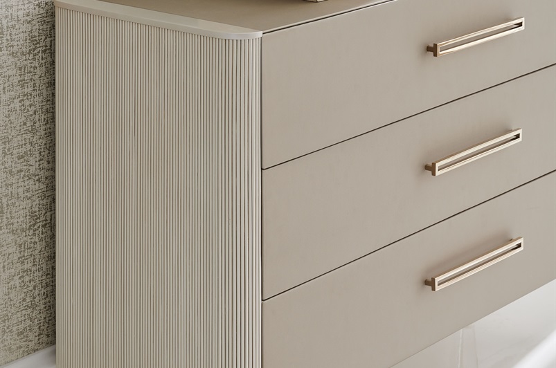 Chest of Drawers II