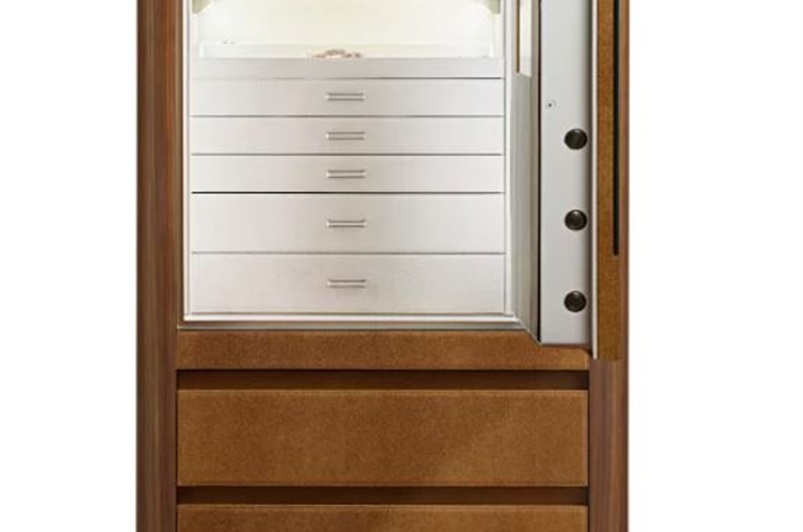  Walnut with White Interior