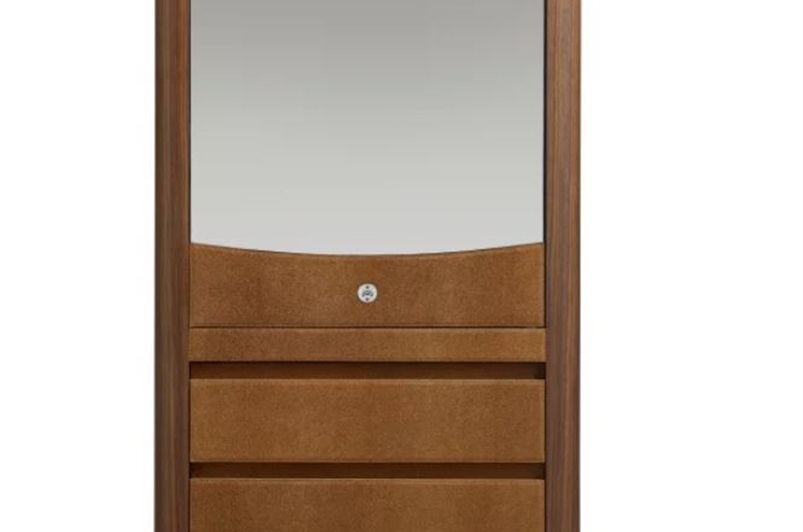  Walnut with White Interior